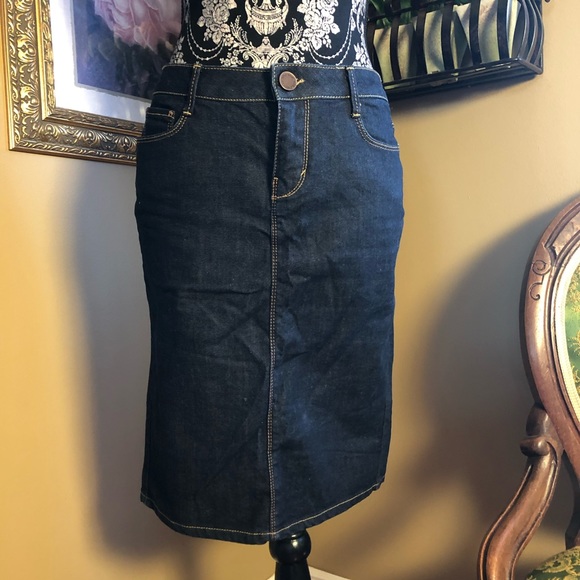 Zara | 4 - Picture 4 of 7